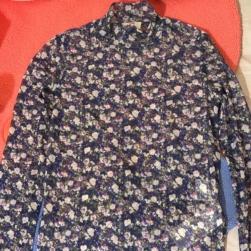 Levi’s Floral Sheer second skin turtle mock neck top